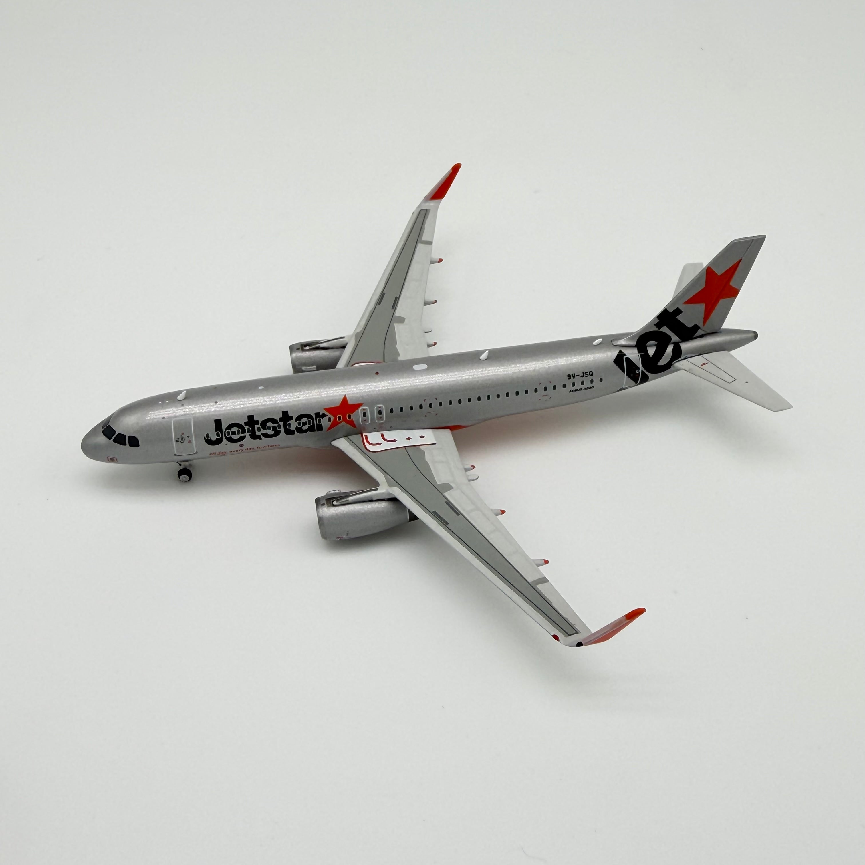 Phoenix Models 1:400 JetStar Singapore Airbus A320 9V-JSQ 12032