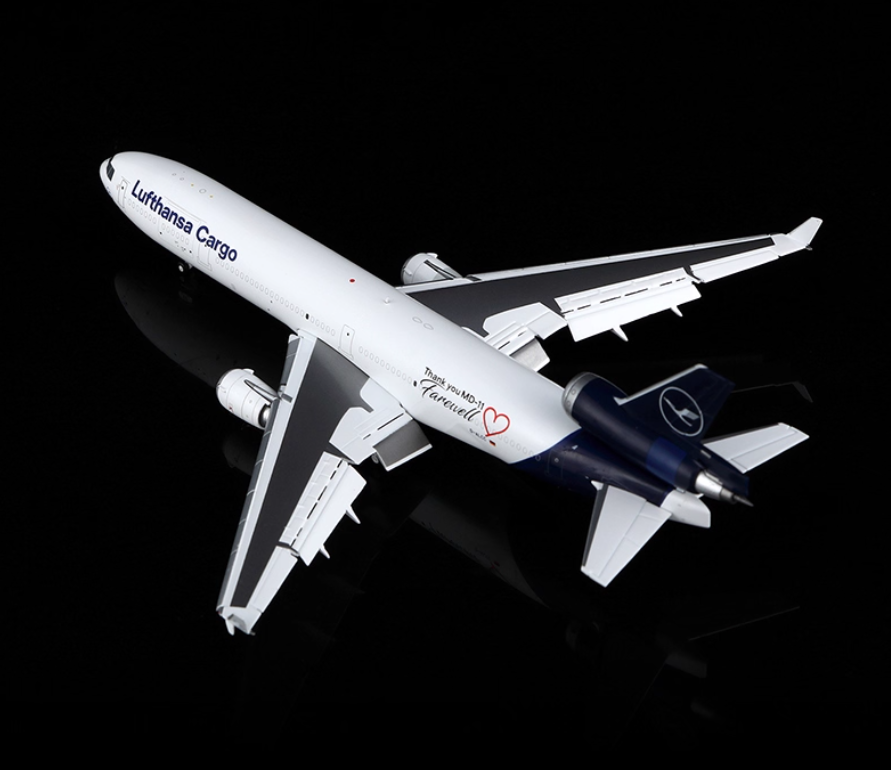 YY Wings 1:400 Lufhansa Cargo McDonnell Douglas MD-11F D-ALCC "Farewell"