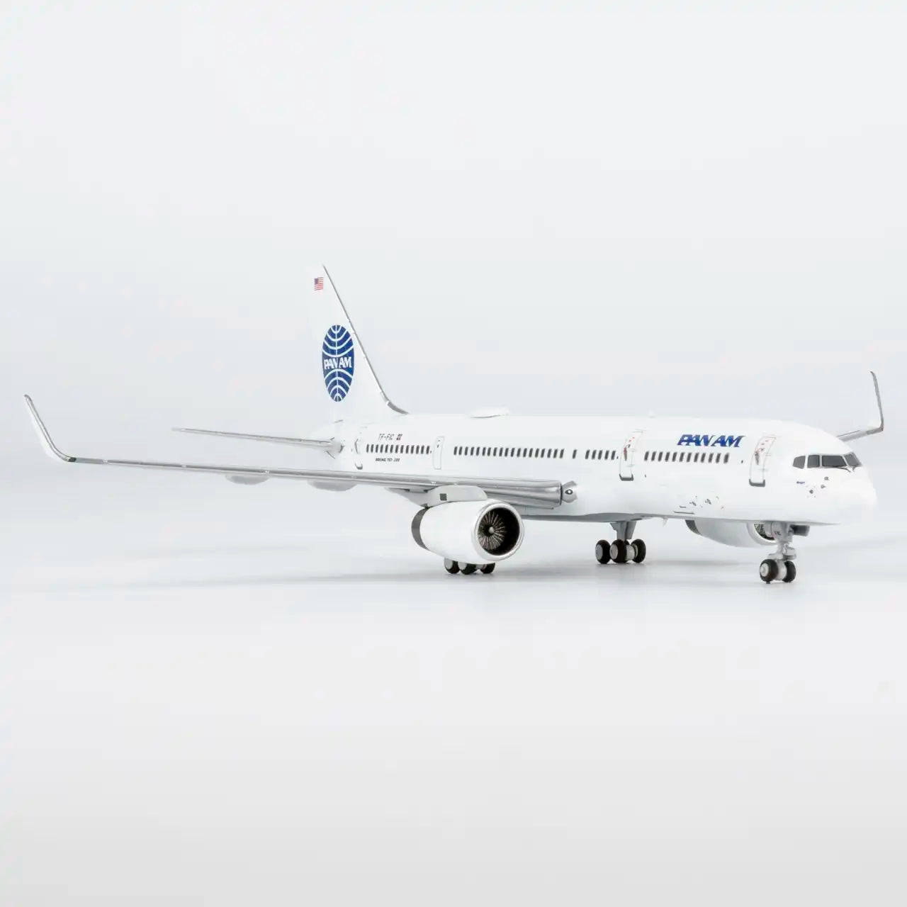 NG Models 1:400 Icelandair Boeing 757-200 TF-FIC "Pan Am" 53210