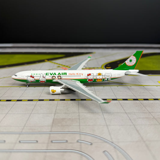 Kylin Models 1:400 Eva Air Airbus A330-200 B-16303 "Hello Kitty" K332EVA01