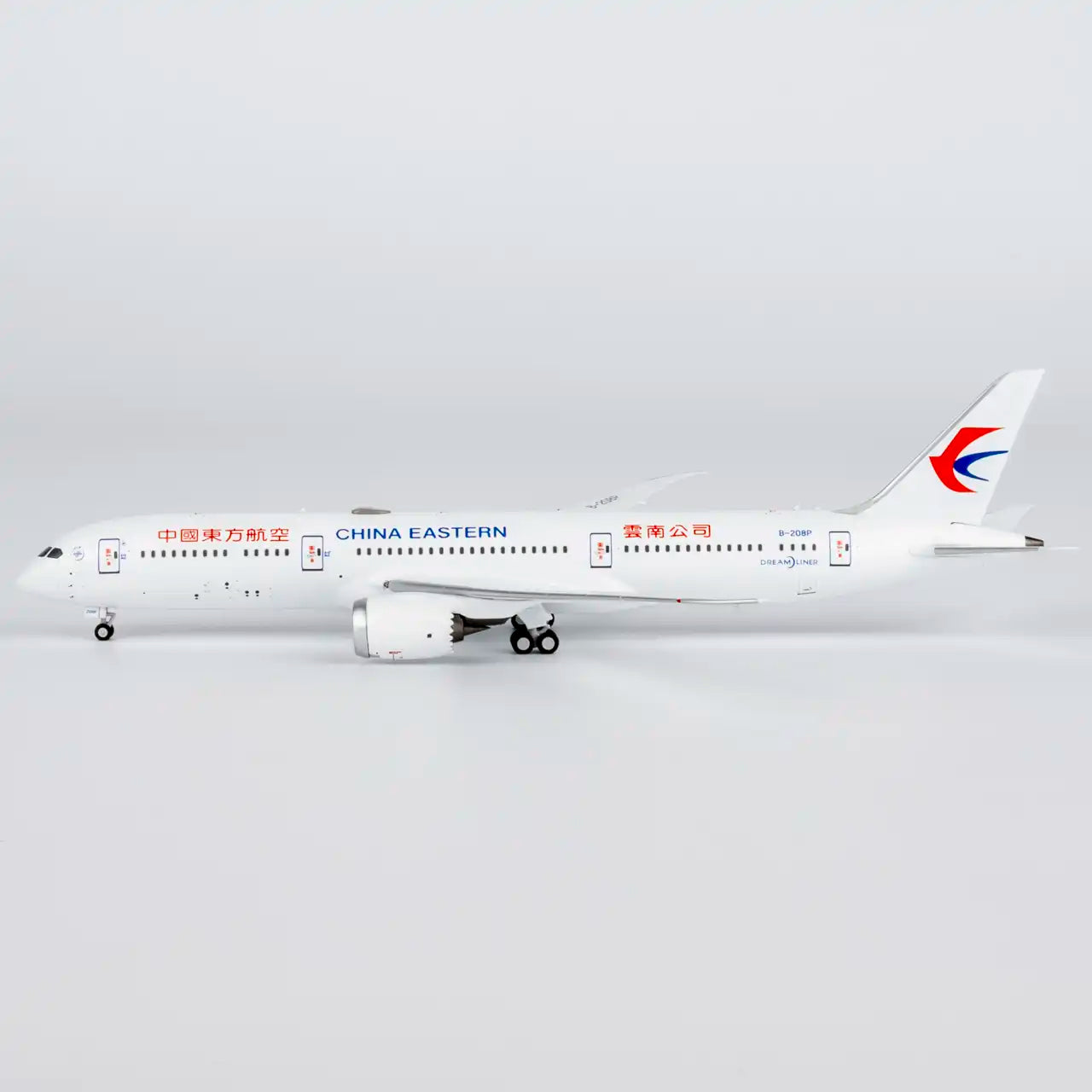 NG Models 1:400 China Eastern Airlines Boeing 787-9 B-208P "Yunnan Branch" 55139