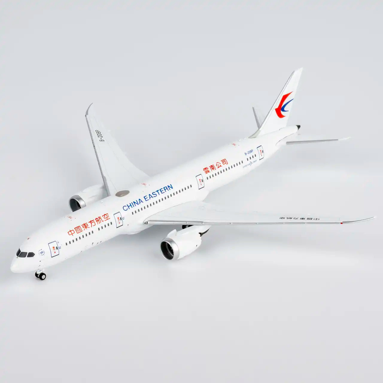 NG Models 1:400 China Eastern Airlines Boeing 787-9 B-208P "Yunnan Branch" 55139