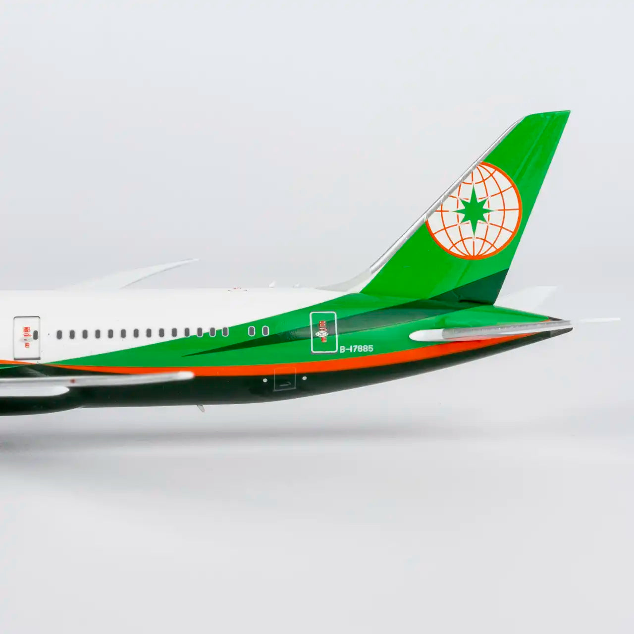 NG Models 1:400 EVA Airways Boeing 787-9 B-17885 55145