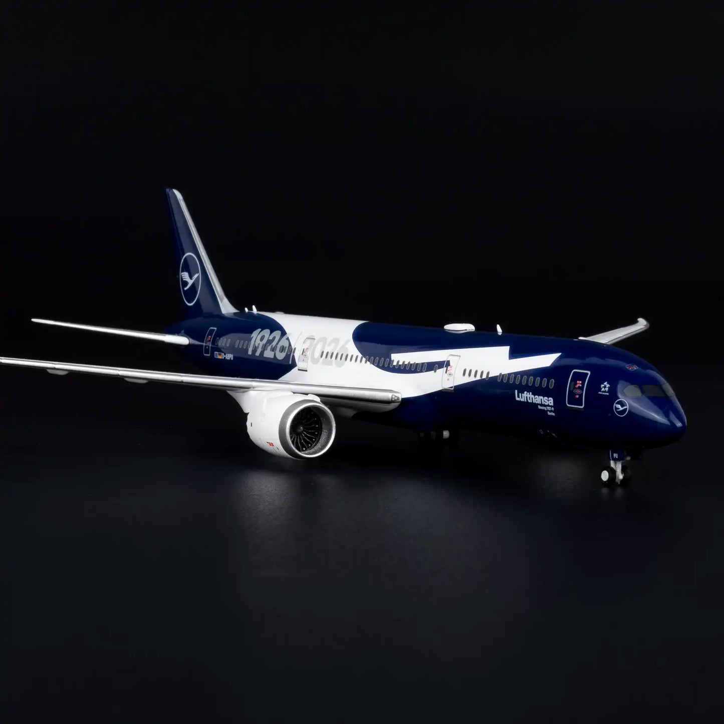 NG Models 1:400 Lufthansa Boeing 787-9 D-ABPU "100th Anniversary" 55153