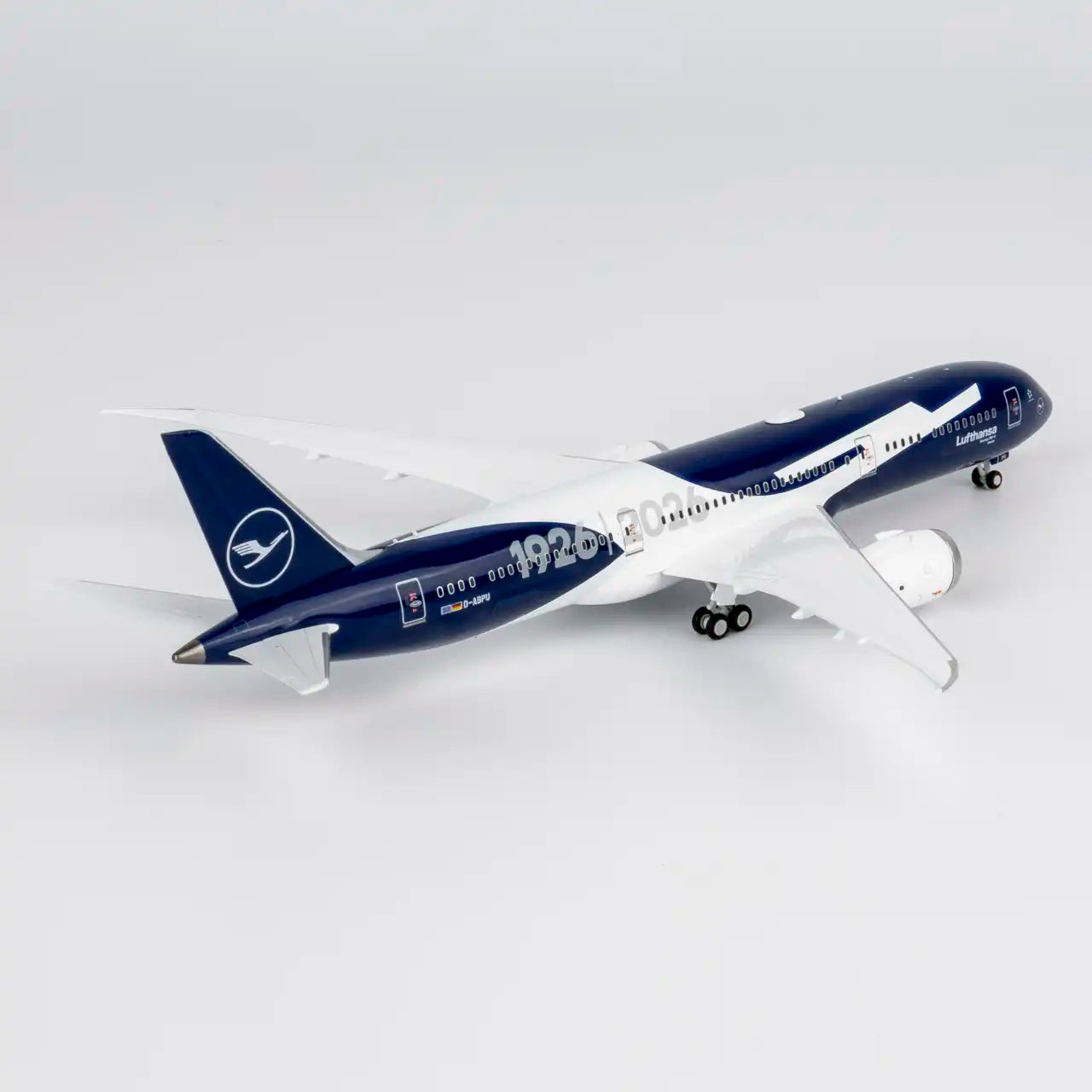 NG Models 1:400 Lufthansa Boeing 787-9 D-ABPU "100th Anniversary" 55153
