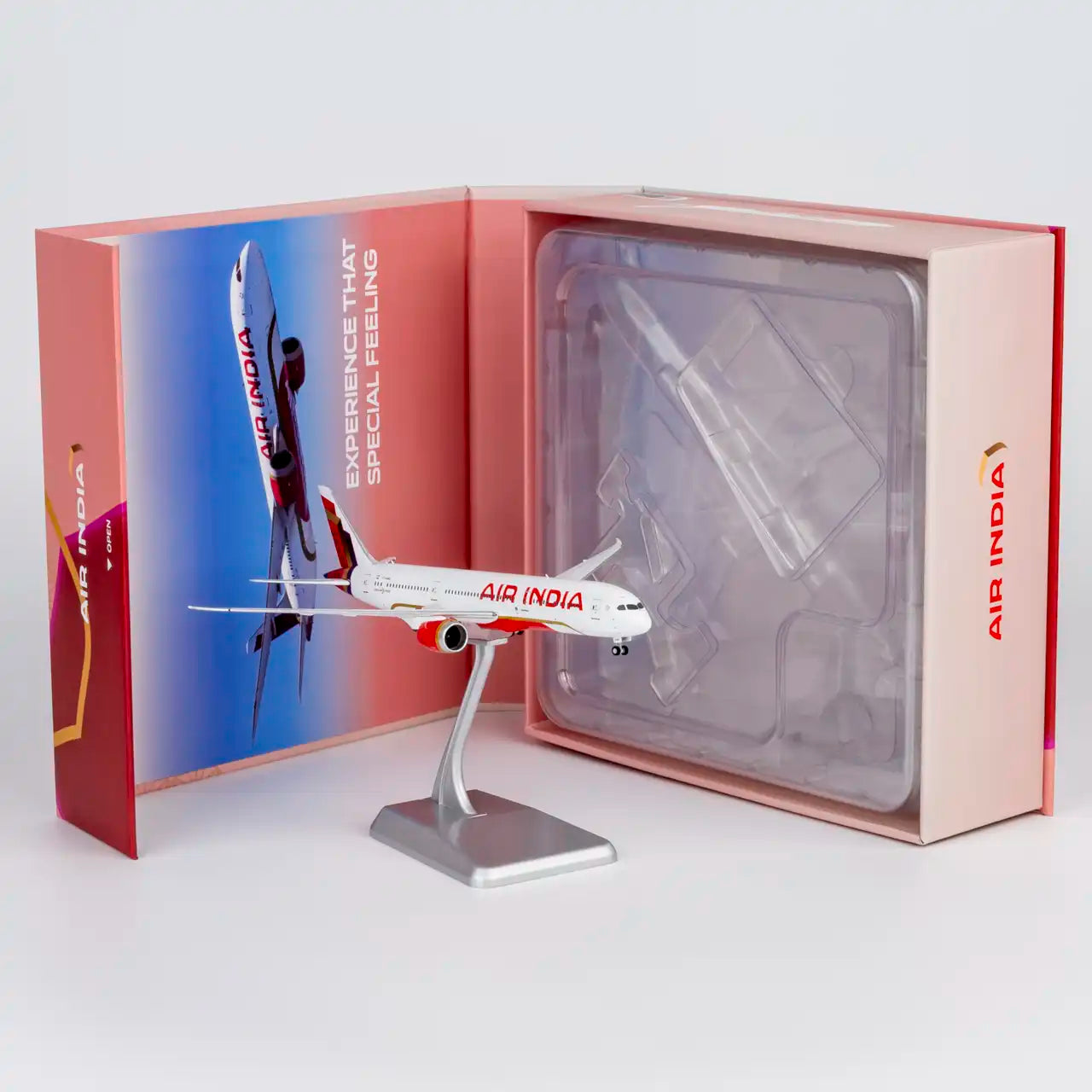 Pre-Order NG ULTIMATE 1:400 Air India Boeing 787-9 VT-AWA "1st 787-9 for Air India" 55155