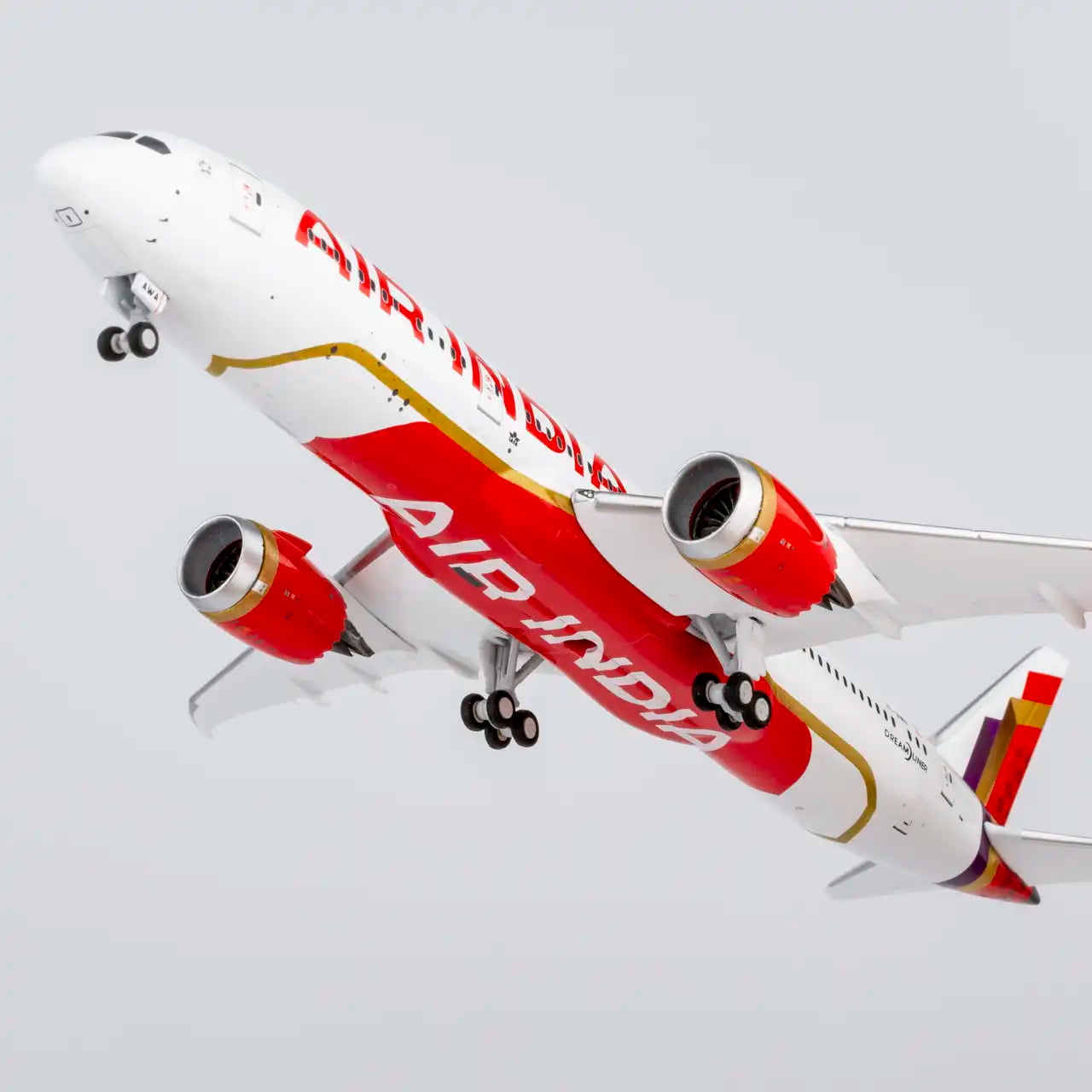 Pre-Order NG ULTIMATE 1:400 Air India Boeing 787-9 VT-AWA "1st 787-9 for Air India" 55155