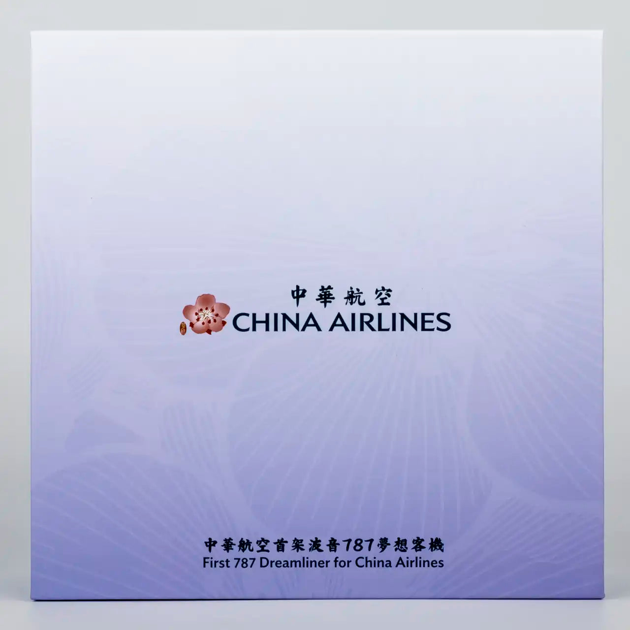 NG ULTIMATE 1:400 China Airlines Boeing 787-9 B-18811 "1st 787-9 for China Airlines" 55158