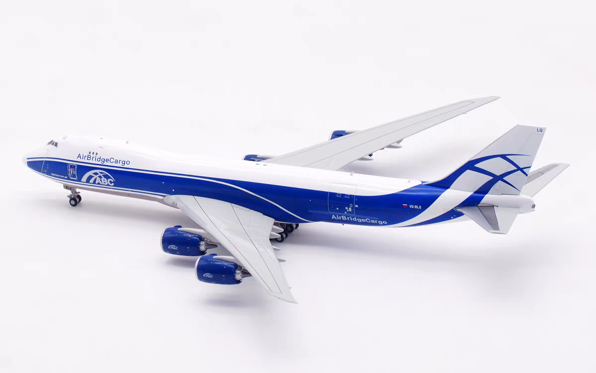 HX Models 1:400 AirBridgeCargo Boeing 747-8F VQ-BLQ B632601