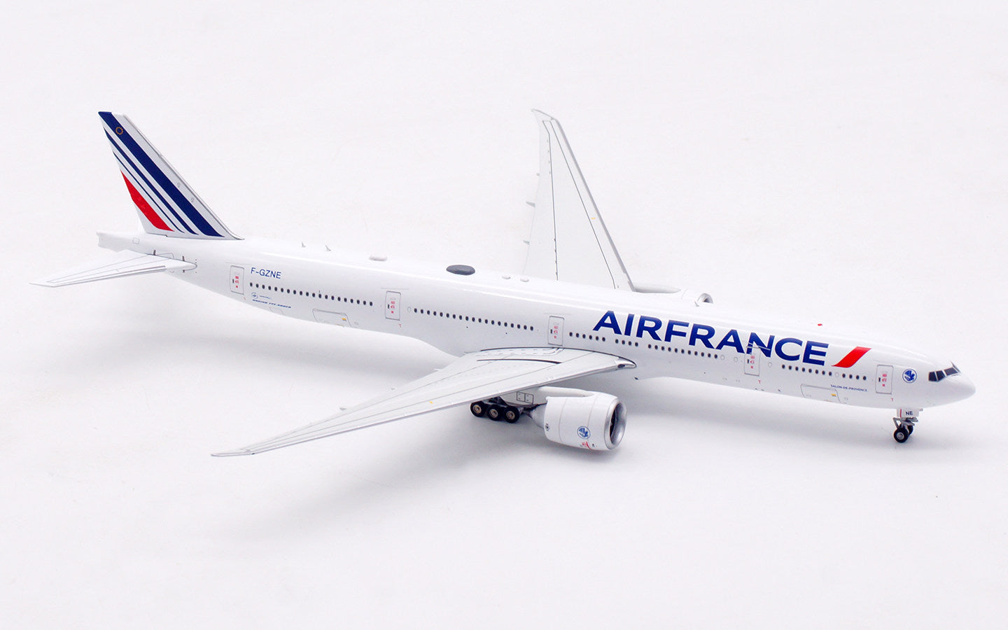 AV400 Air France Boeing 777-300ER F-GZNE AV4380