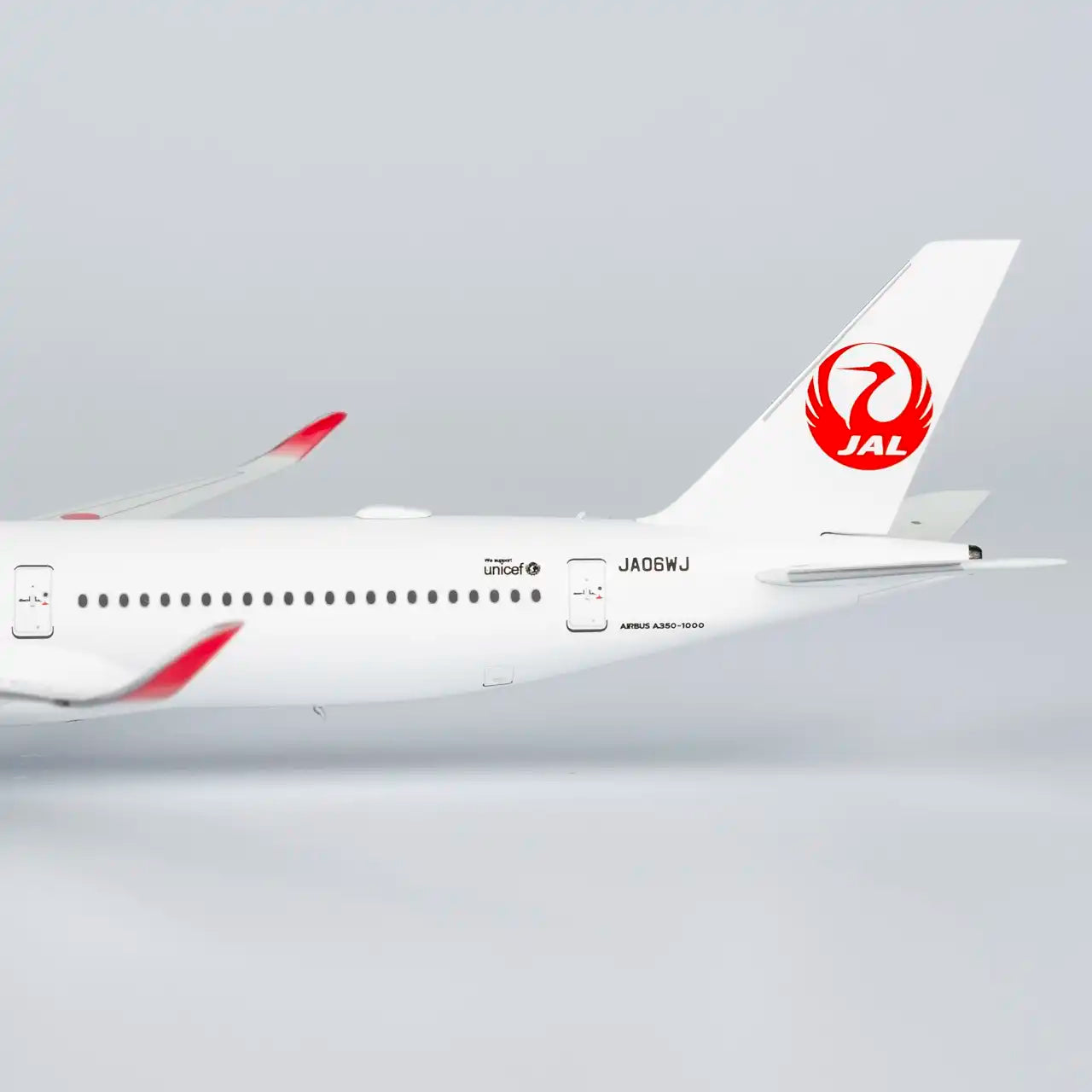 NG Models 1:400 Japan Airlines (JAL) Airbus A350-1000 JA06WJ 57018