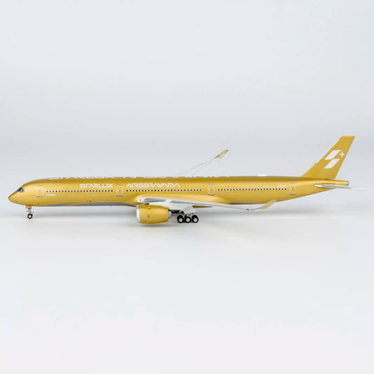NG Models 1:400 Starlux Airlines Airbus A350-1000 B-58554 "Airsorayam Golden" 57048