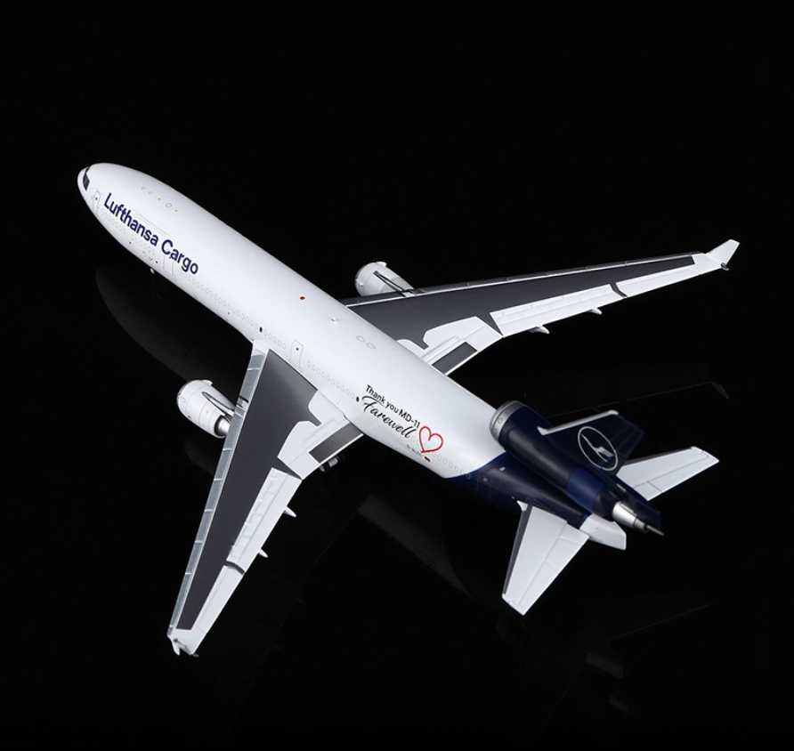 YY Wings 1:400 Lufhansa Cargo McDonnell Douglas MD-11F D-ALCC "Farewell"