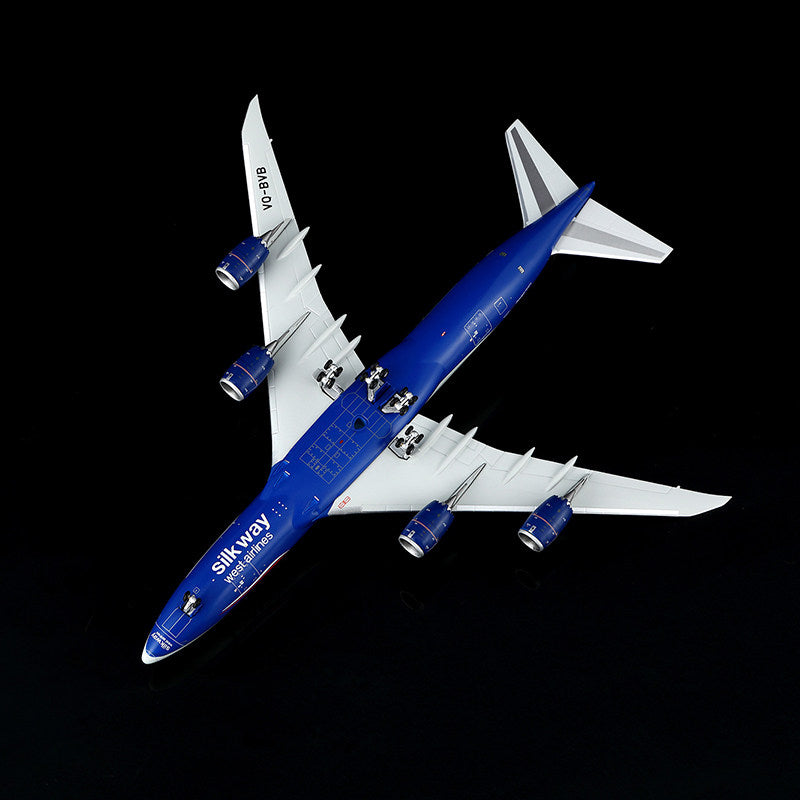 Pre-Order HX Models 1:400 Silk Way West Airlines Boeing 747-8F VQ-BVB