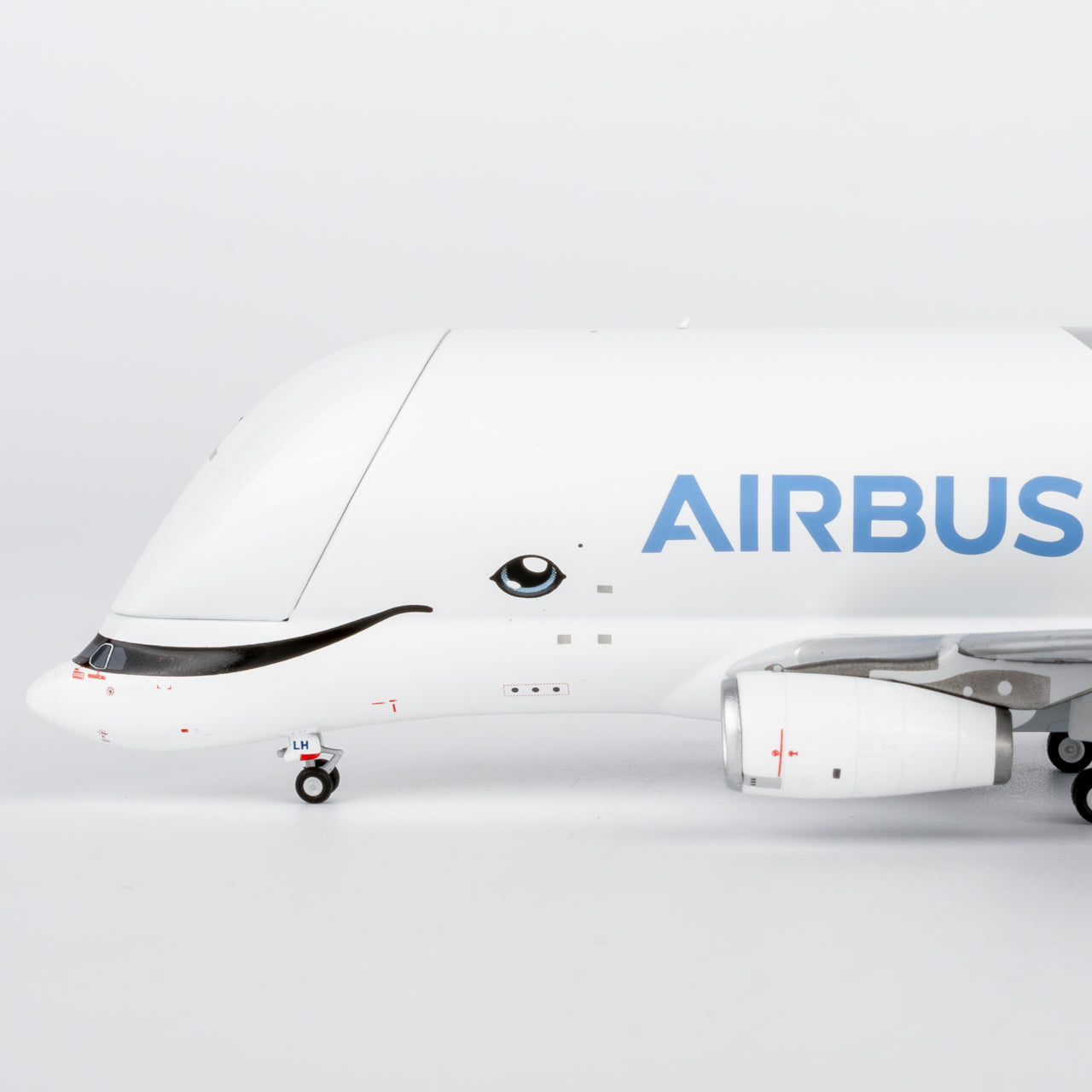 NG Models 1:400 Airbus Transport A330-743L Beluga XL F-GXLH #2 60012