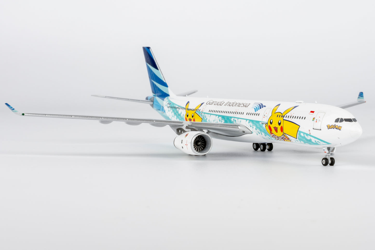 NG Models 1:400 Garuda Indonesia Airbus A330-300 "Pikachu Jet" PK-GPY 62073