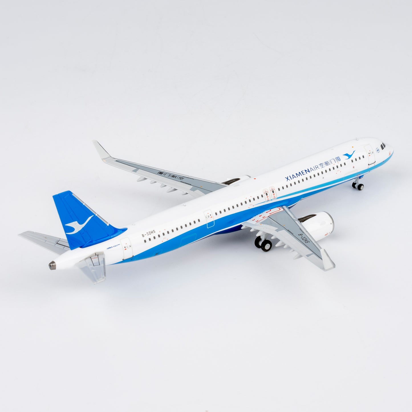 NG Models 1:400 Xiamen Airlines Airbus A321neo B-32HS 64144