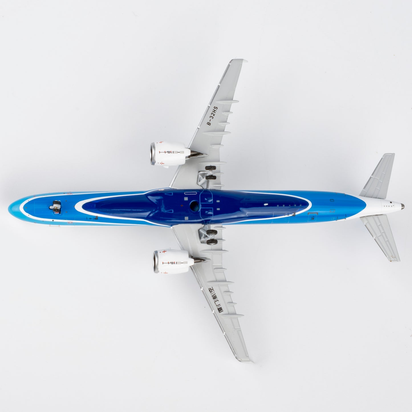 NG Models 1:400 Xiamen Airlines Airbus A321neo B-32HS 64144
