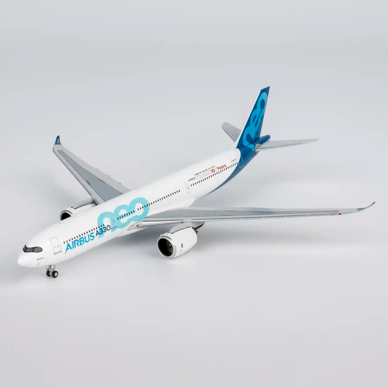 NG Models 1:400 Airbus Industrie A330-900 F-WTTN 68004