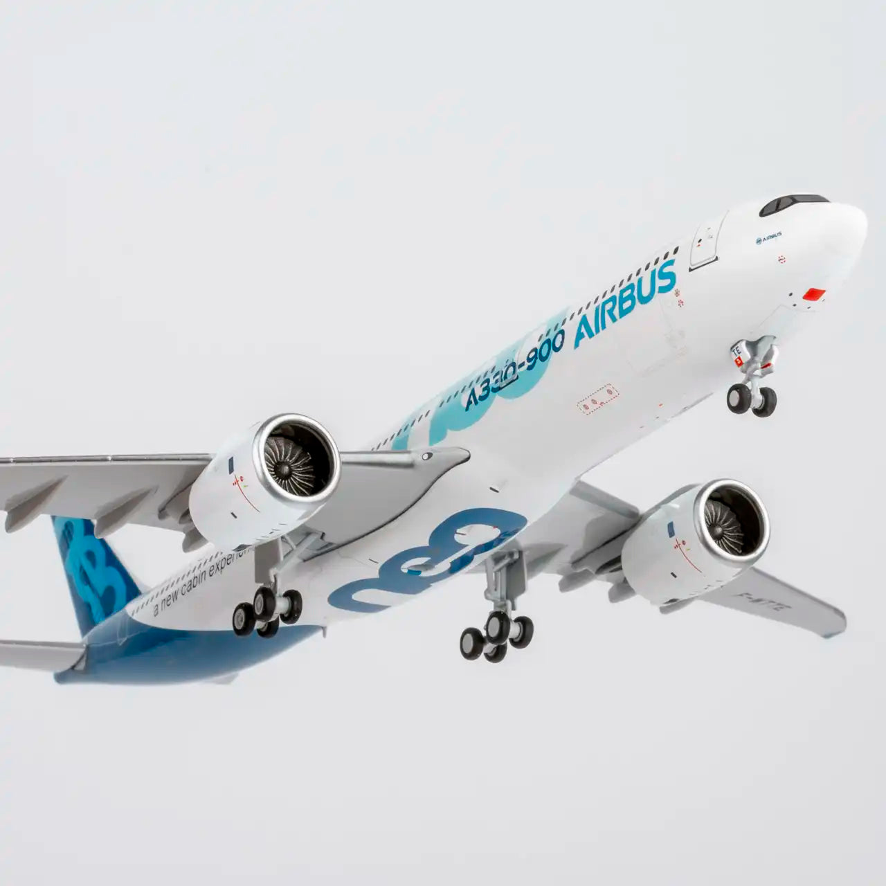 NG Models 1:400 Airbus Industrie A330-900 F-WTTE 68006