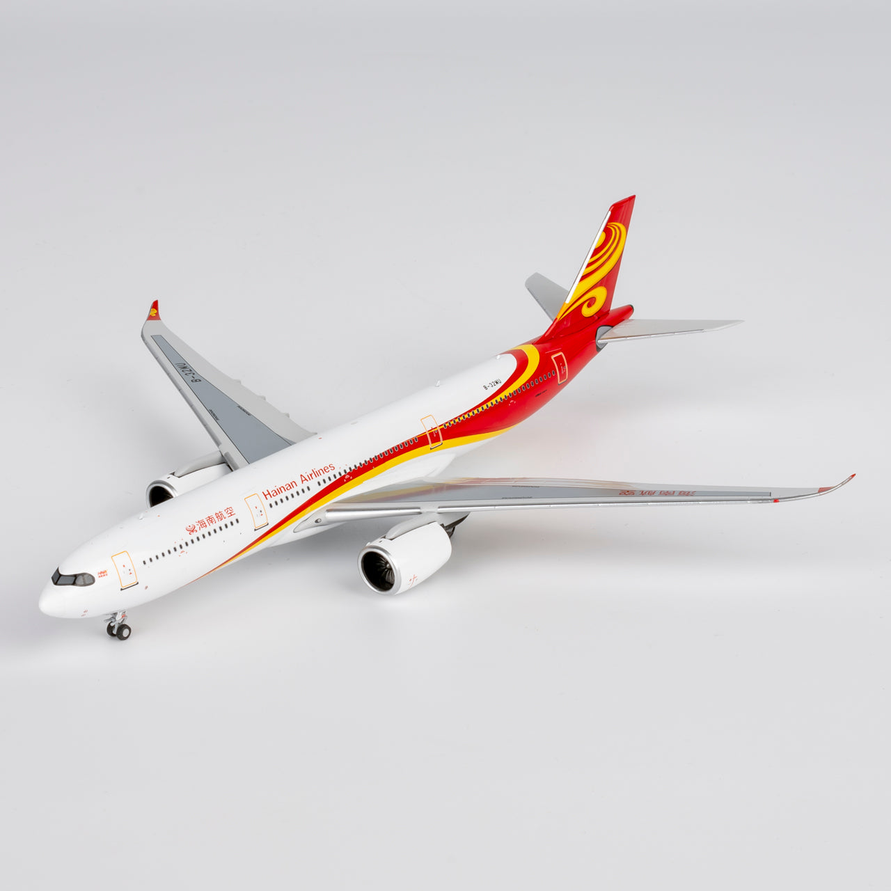 NG Models 1:400 Hainan Airlines Airbus A330-900 B-32MU 68007