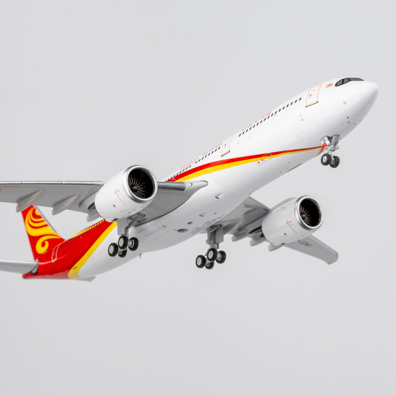 NG Models 1:400 Hainan Airlines Airbus A330-900 B-32MU 68007