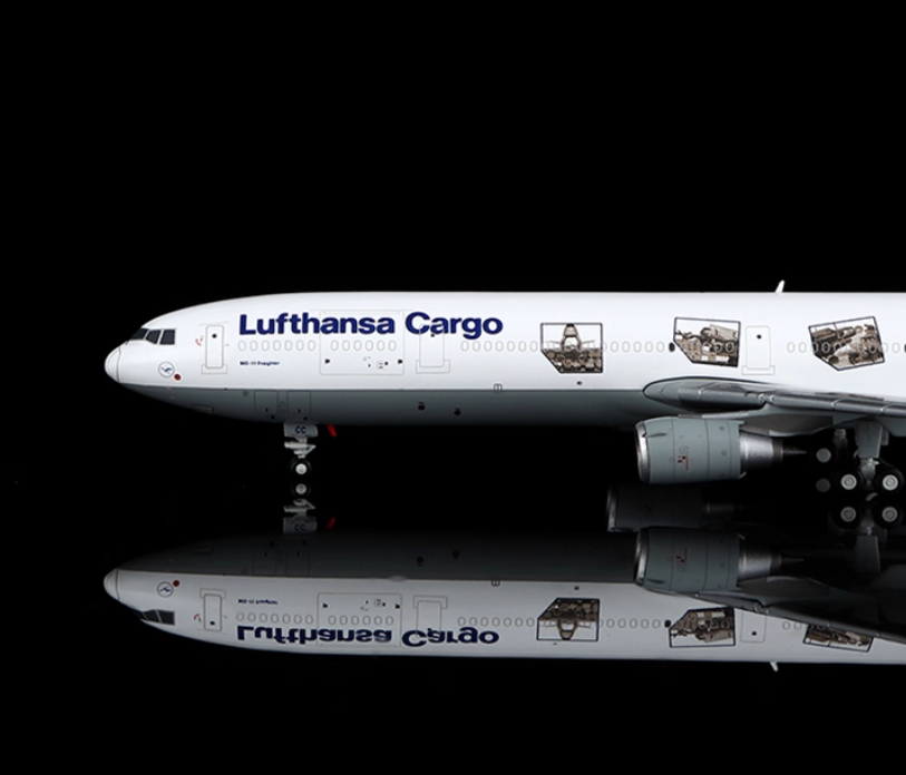 YY Wings 1:400 Lufthansa Cargo McDonnell Douglas MD-11F D-ALCC "100 Years Air Cargo"