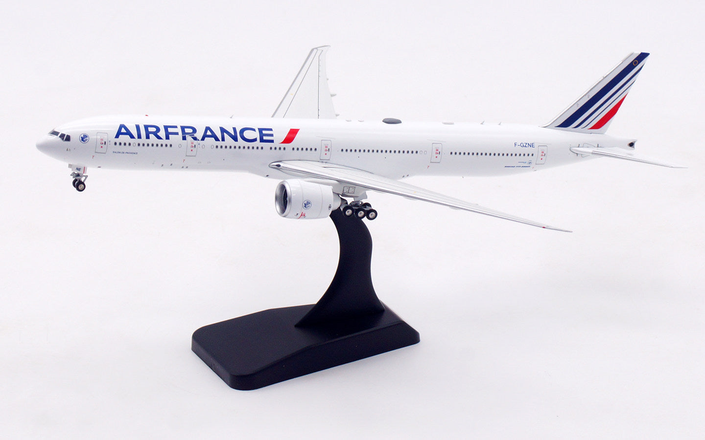 AV400 Air France Boeing 777-300ER F-GZNE AV4380