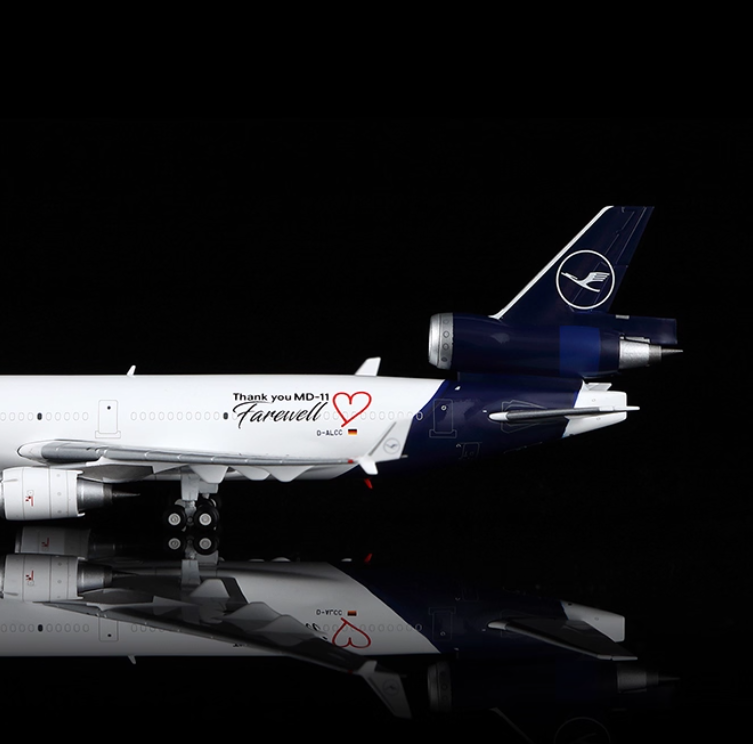 YY Wings 1:400 Lufhansa Cargo McDonnell Douglas MD-11F D-ALCC "Farewell"