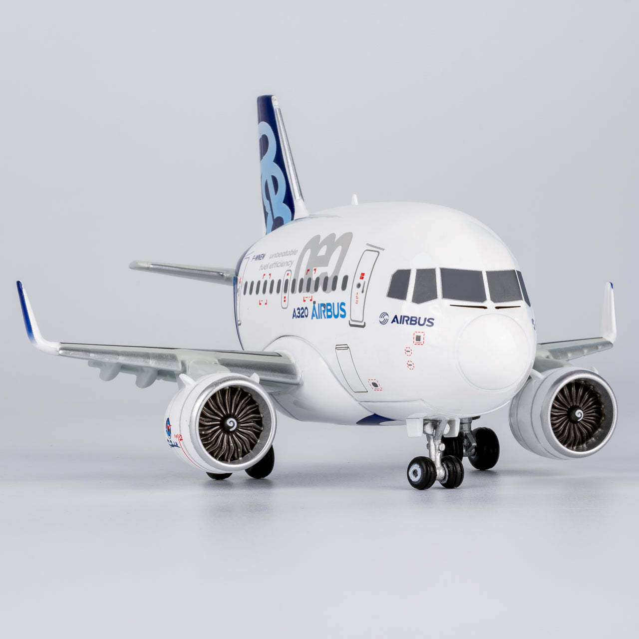 Panzerkampf Cute Model Airbus Industrie A320neo F-WNEW 70102PA