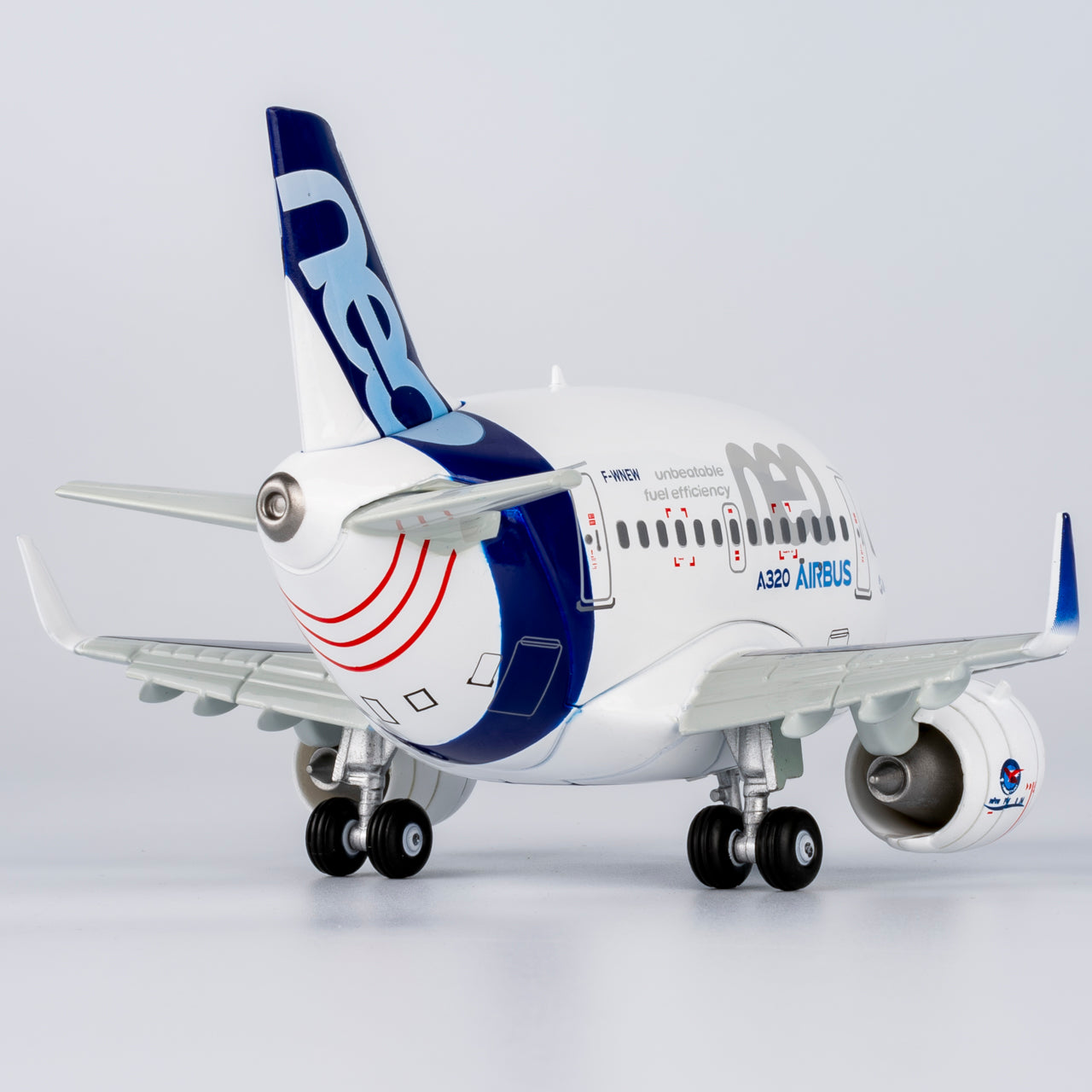 Panzerkampf Cute Model Airbus Industrie A320neo F-WNEW 70102PA