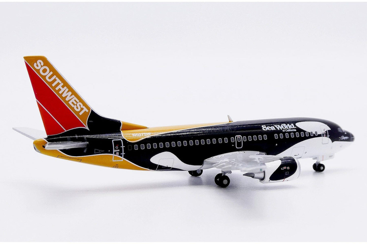 Pre-Order JC Wings 1:400 Southwest Airlines Boeing 737-500 N507SW "Seaworld of California" XX40471