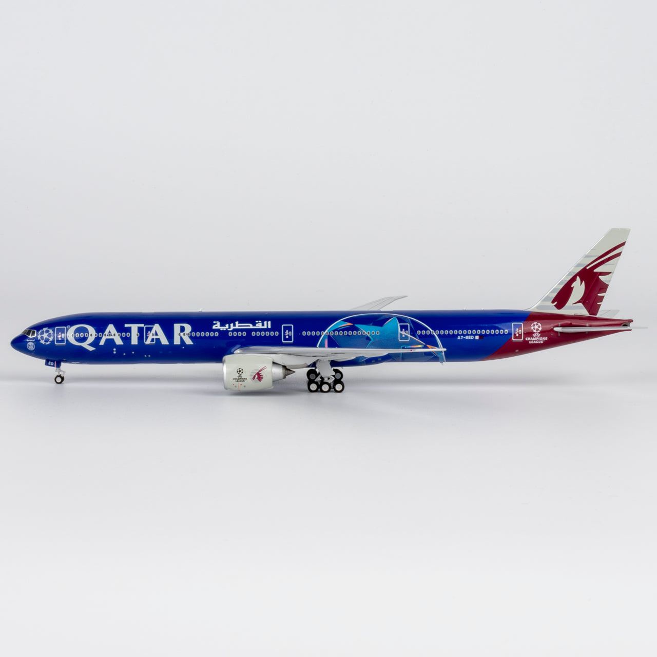 NG Models 1:400 Qatar Airways Boeing 777-300ER A7-BED "Champions League" 73084