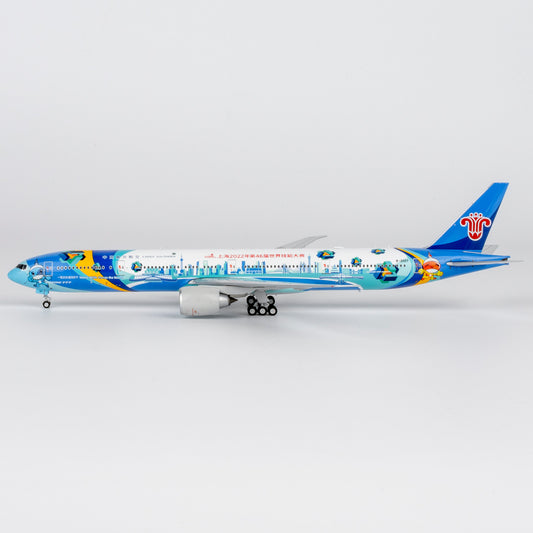 NG Models ULTIMATE 1:400 China Southern Airlines Boeing 777-300ER B-2007 "WorldSkills Shanghai 2022" 73093