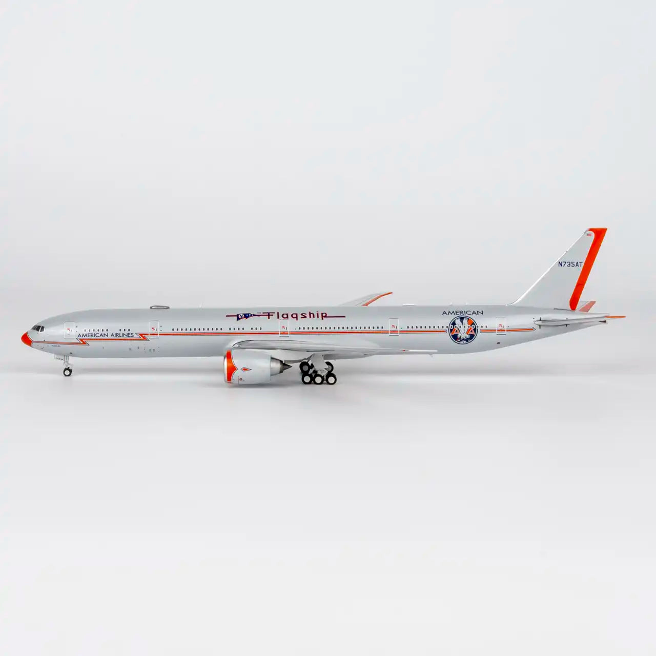 NG ULTIMATE 1:400 American Airlines Boeing 777-300ER N735AT "Flagship DFW" 73094