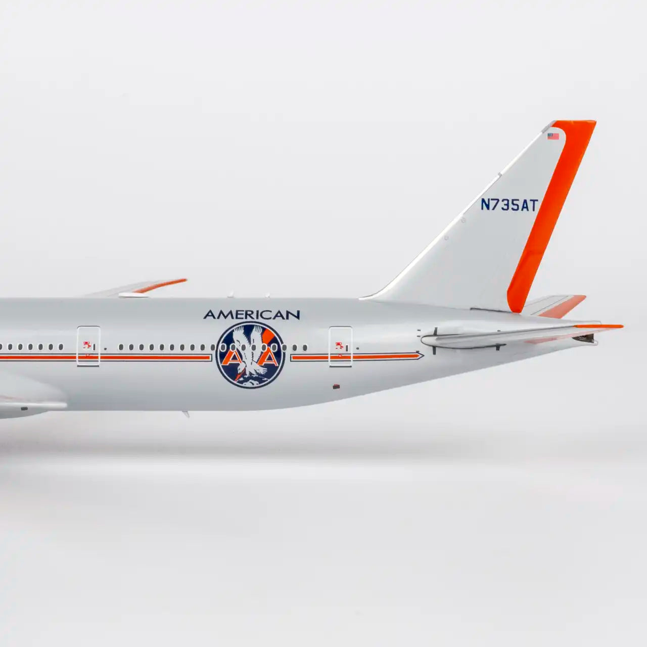NG ULTIMATE 1:400 American Airlines Boeing 777-300ER N735AT "Flagship DFW" 73094