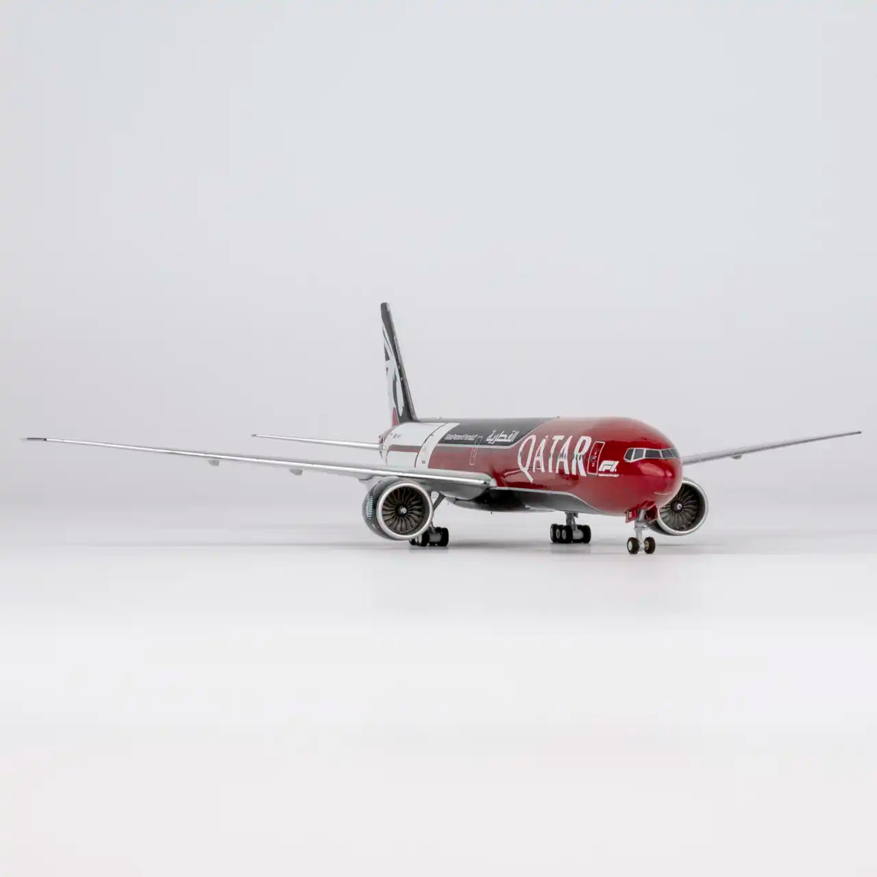 Pre-Order NG Models ULTIMATE 1:400 Qatar Airways Boeing 777-300ER A7-BEG "F1" 73095
