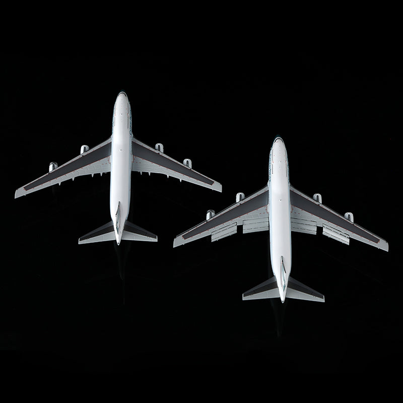 Pre-Order YY Wings 1:400 Cathay Pacific Boeing 747-300 VR-HON