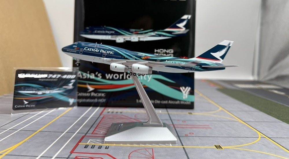 Pre-Order YY Wings 1:400 Cathay Pacific Boeing 747-400 B-HOY "Asia's World City" YY74404