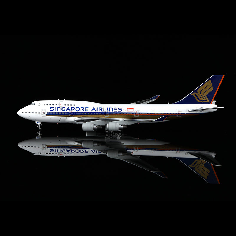 Pre-Order YY Wings 1:400 Singapore Airlines Boeing 747-400 9V-SMU