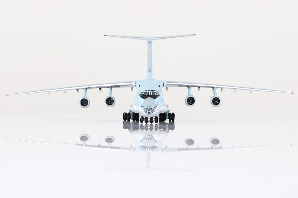 YY Wings 1:400 PLAAF Ilyushin IL-76