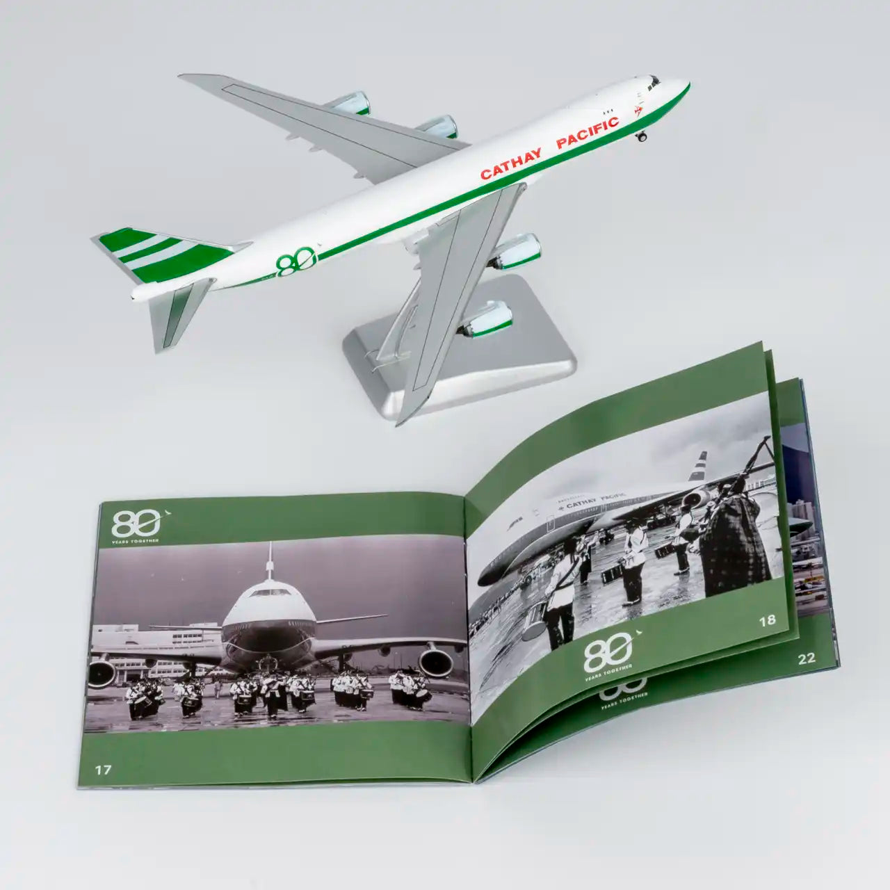 NG ULTIMATE 1:400 Cathay Pacific Cargo Boeing 747-8F B-LJE "80th Anniversary" 78043
