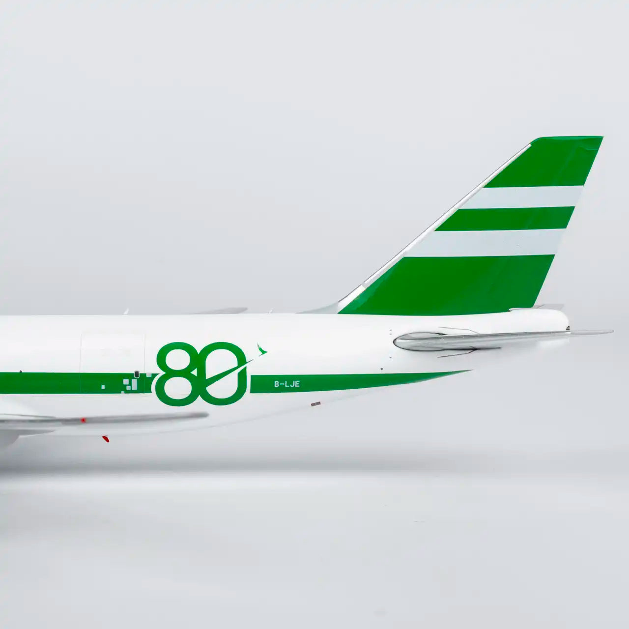 NG Models 1:400 Cathay Pacific Cargo Boeing 747-8F B-LJE "80th Anniversary" 78044