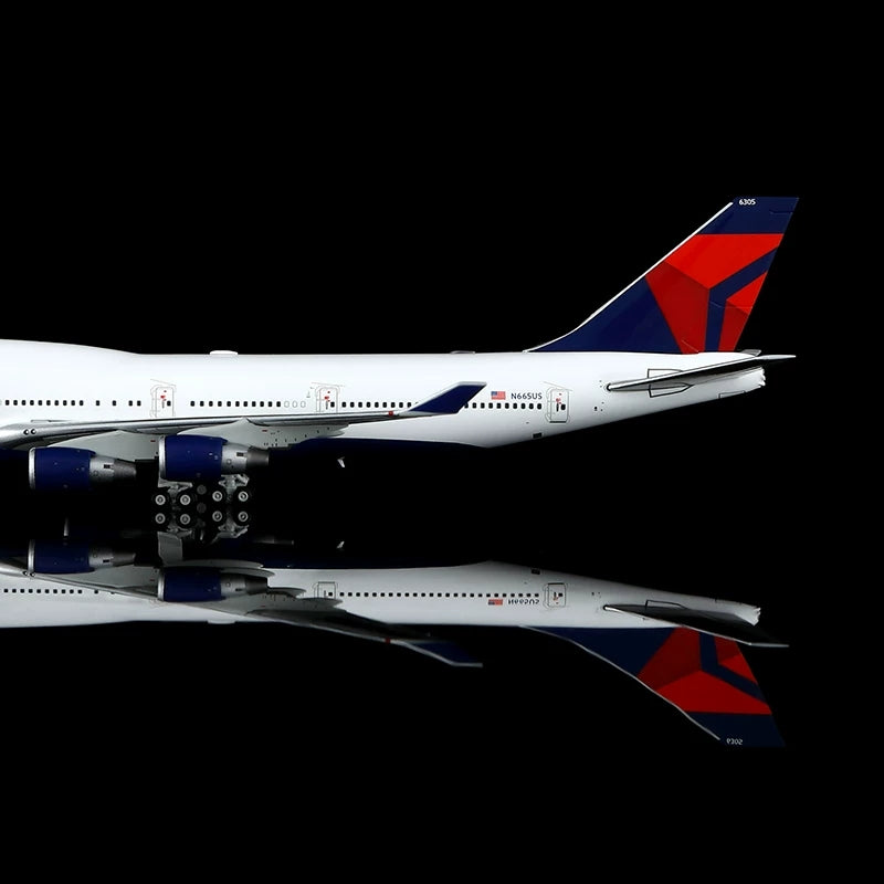 HX Models 1:400 Delta Air Lines Boeing 747-400 N665US B616601