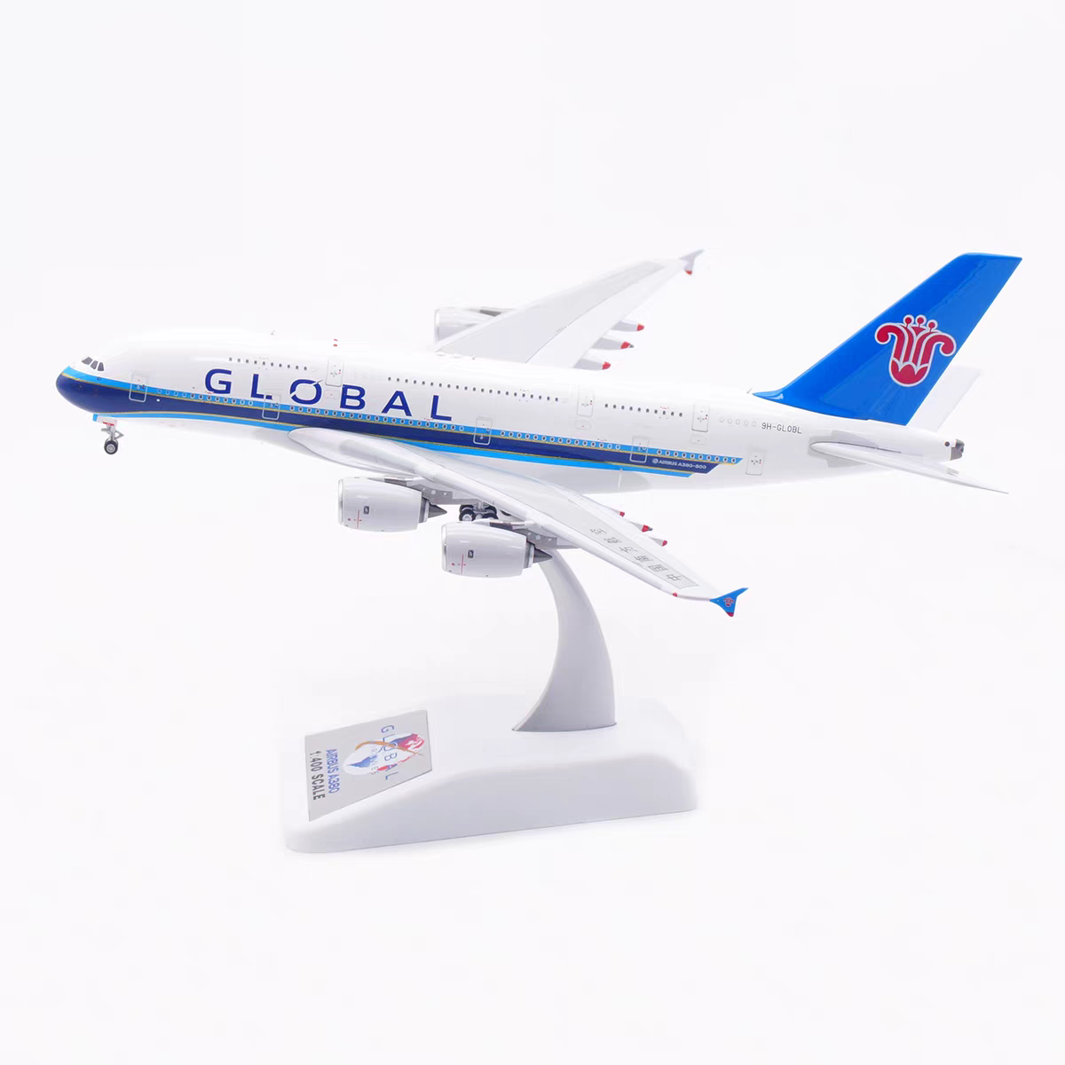 AV400 Global Airlines Airbus A380-841 9H-GLOBL AV4362