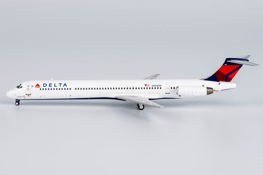 NG Models 1:400 Delta Air Lines McDonnell Douglas MD-88 N999DN NG 83012