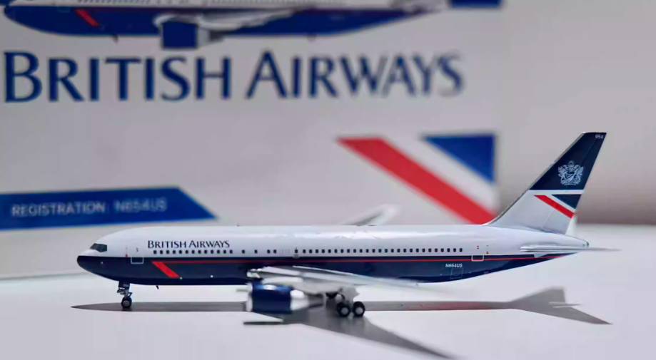 Pre-Order C Model 1:400 British Airways Boeing 767-200 N654US "Landor" SC004