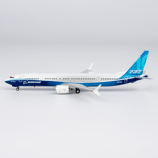 NG Models 1:400 The Boeing Company 737 MAX 10 N27752 90005