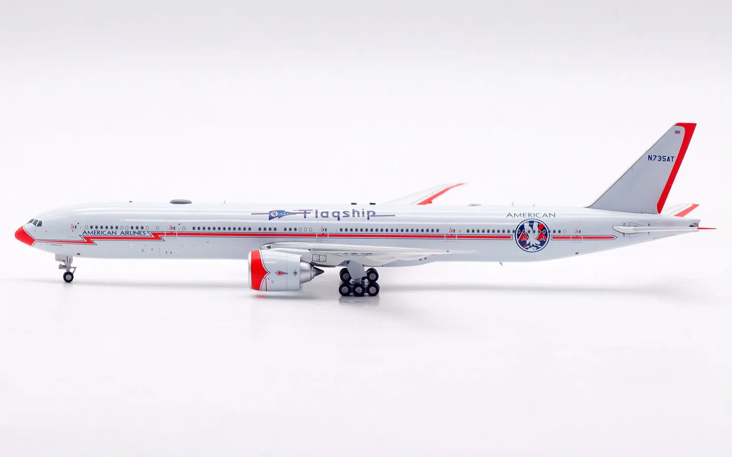 AV400 American Airlines Boeing 777-323ER N735AT AV4379