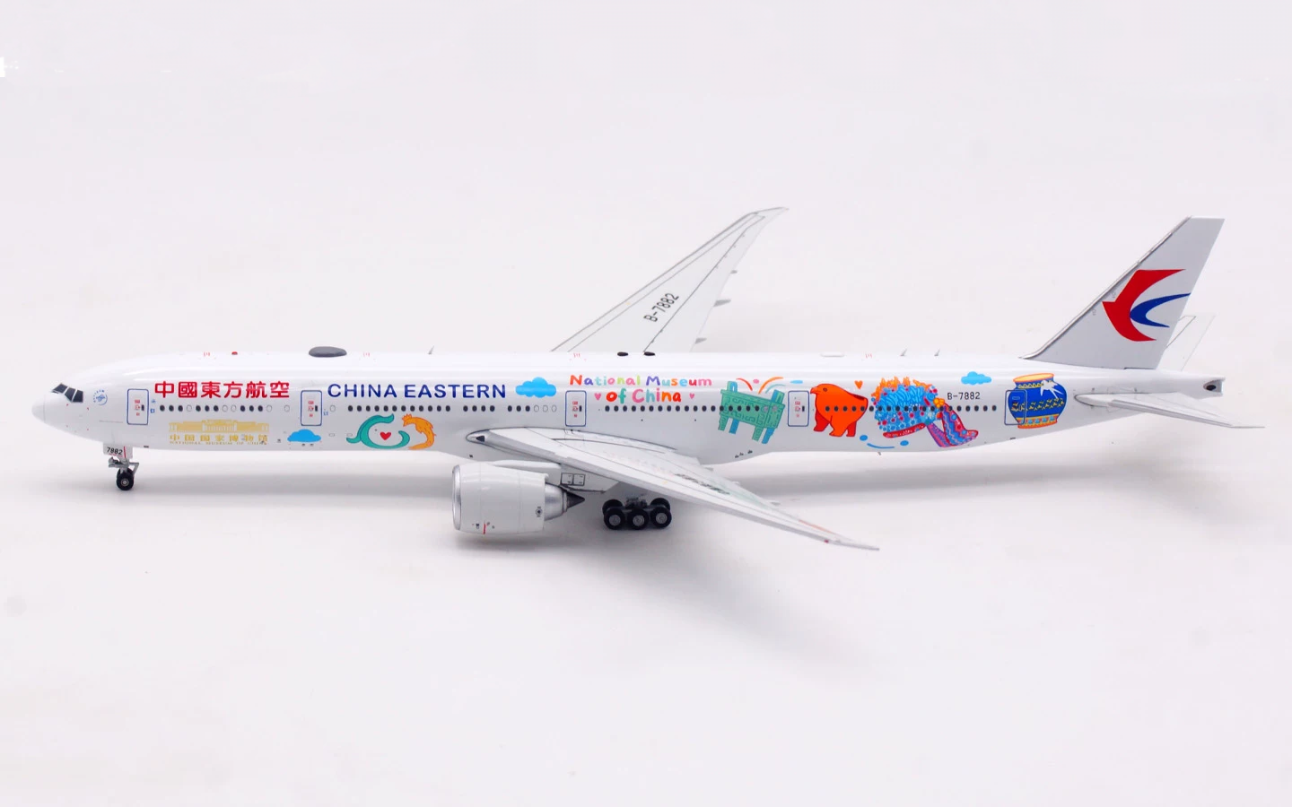 AV400 China Eastern Airlines Boeing 777-39PER B-7882 "National Museum" AV4378